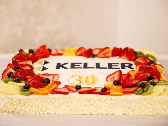 Keller CZ 30 let